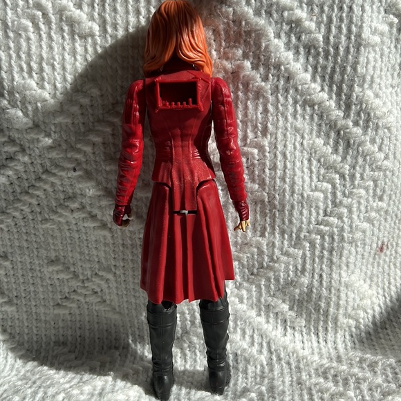 Marvels Titan Hero edition Scarlett Witch Wanda doll 12” - Picture 3 of 5